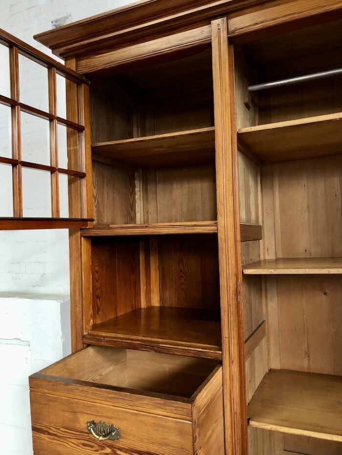 Kledingkast art deco drie lades drie planken roede vitrine - Image 4