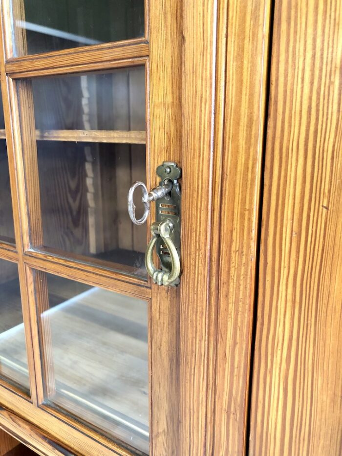 Kledingkast art deco drie lades drie planken roede vitrine - Image 15