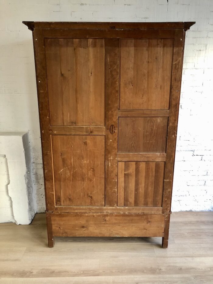 Kledingkast art deco drie lades drie planken roede vitrine - Image 24