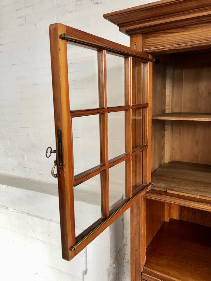 Kledingkast art deco drie lades drie planken roede vitrine - Image 19